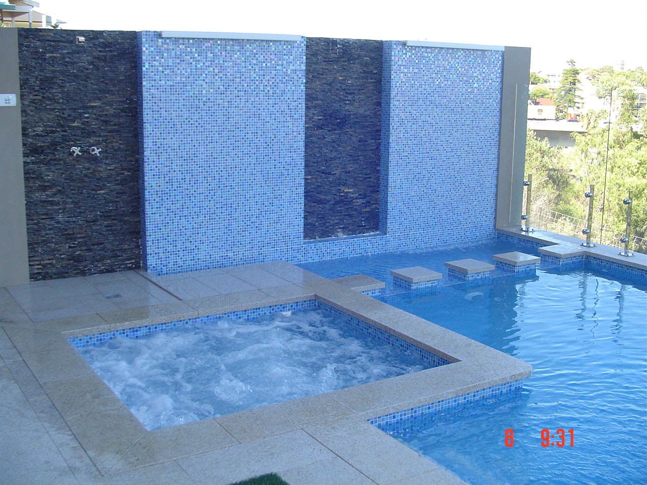 Malibu Pools - east fremantle3 jpg